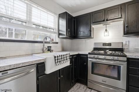 76 Hickory Way Mount Arlington NJ 07856
