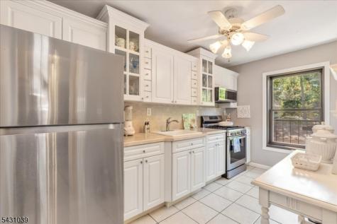 53 Sandra Circle Westfield NJ 07090