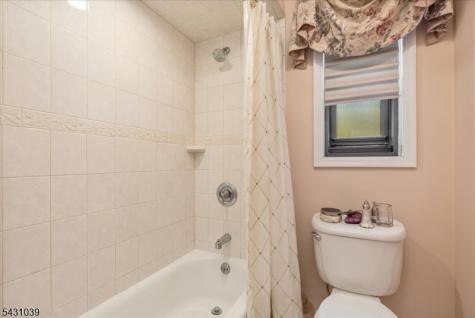 53 Sandra Circle Westfield NJ 07090