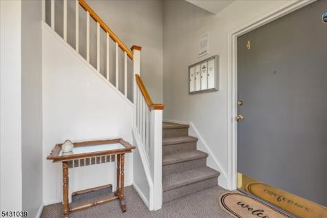 53 Sandra Circle Westfield NJ 07090