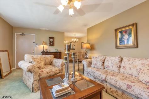 53 Sandra Circle Westfield NJ 07090