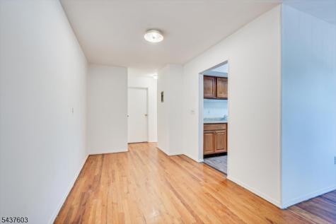 55 Gill Lane Woodbridge NJ 08830