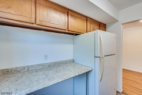 55 Gill Lane Woodbridge NJ 08830