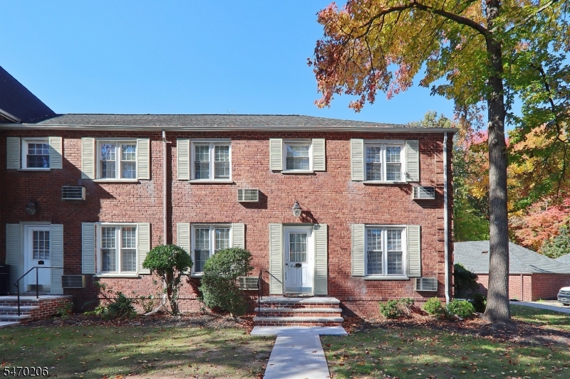 20 Parkway Village Cranford NJ 07016