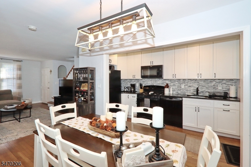 20 Parkway Village Cranford NJ 07016