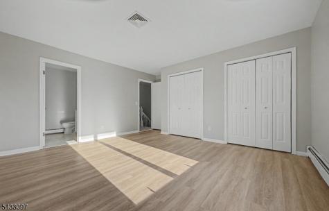 22 Flynn Place Wayne NJ 07470