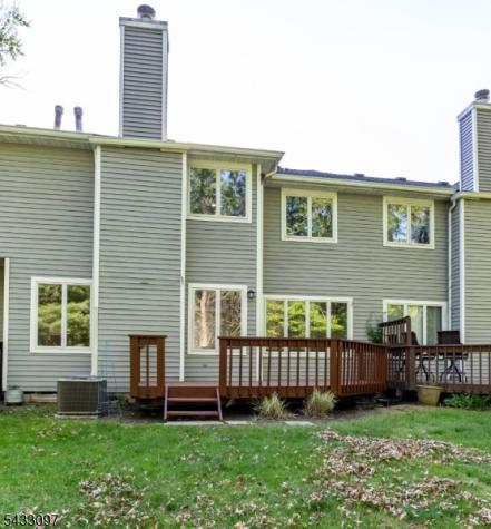 22 Flynn Place Wayne NJ 07470