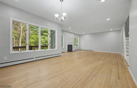 22 Flynn Place Wayne NJ 07470
