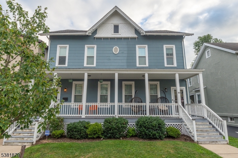 62 Montague Place Montclair NJ 07042