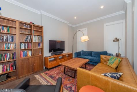 62 Montague Place Montclair NJ 07042