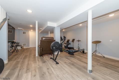 62 Montague Place Montclair NJ 07042