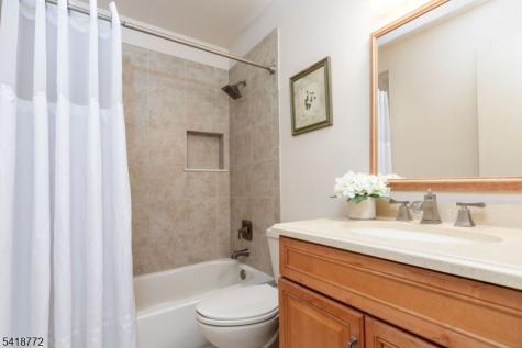 23 Bloomingdale Drive Hillsborough NJ 08844