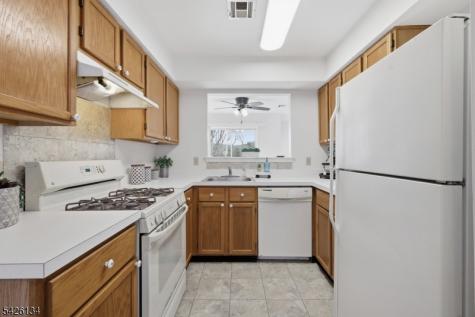 56 Cambridge Oxford NJ 07863