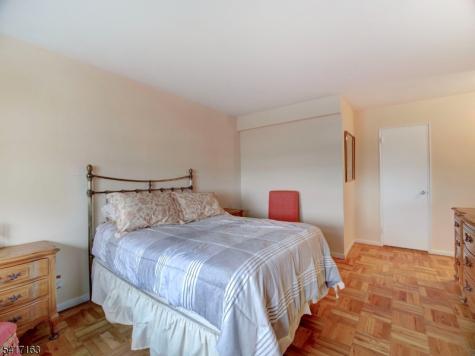 377 S Harrison Street East Orange NJ 07018