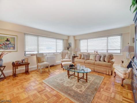 377 S Harrison Street East Orange NJ 07018