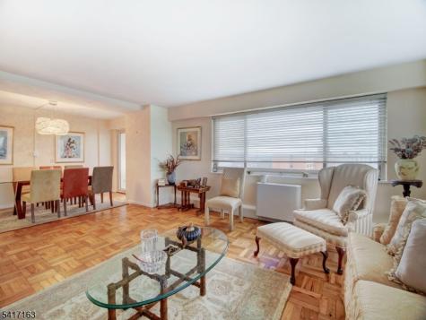 377 S Harrison Street East Orange NJ 07018