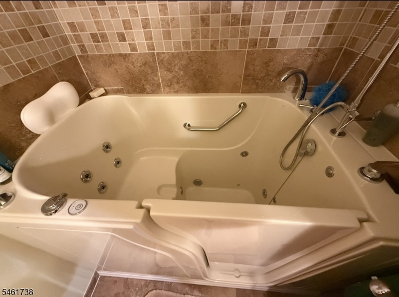 106 Bonney Court Bridgewater NJ 08807