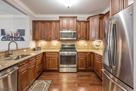5107 Veterans Drive Rockaway NJ 07885