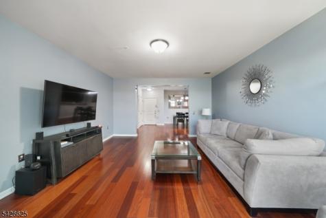 104 E Elizabeth Avenue Linden NJ 07036
