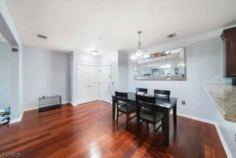 104 E Elizabeth Avenue Linden NJ 07036
