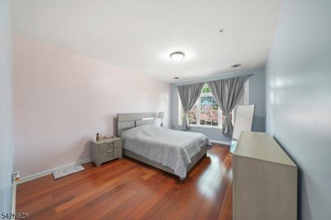 104 E Elizabeth Avenue Linden NJ 07036