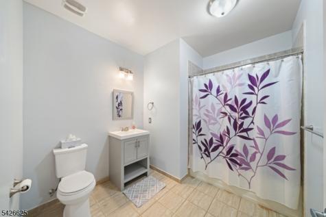 104 E Elizabeth Avenue Linden NJ 07036