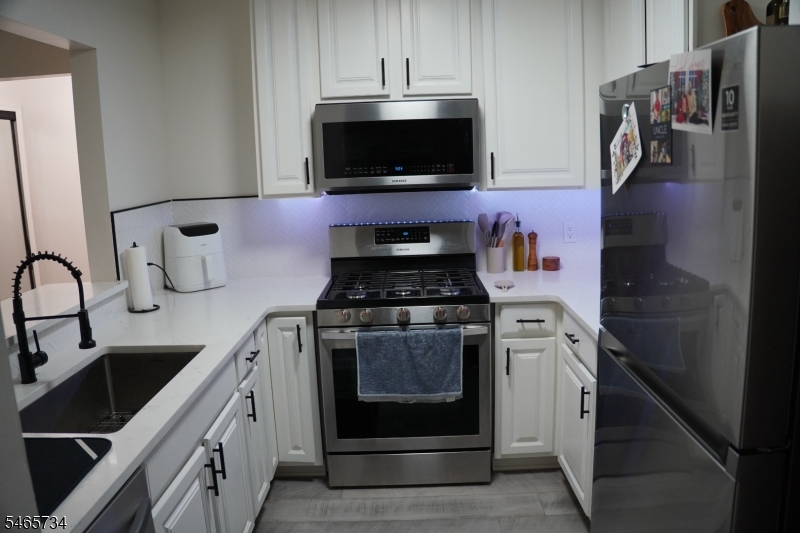 612 Deepdale Court Union NJ 07083