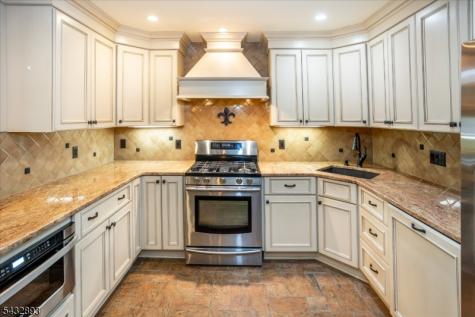 45 Averell Drive Parsippany-troy Hills NJ 07950
