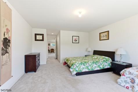 34 Turnberry Lane Hardyston NJ 07419