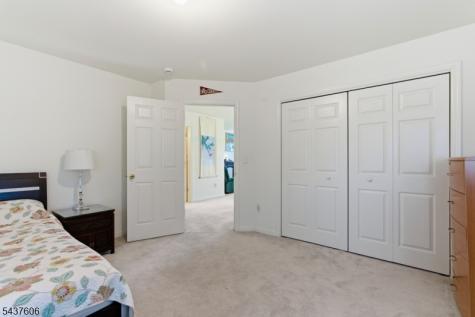 34 Turnberry Lane Hardyston NJ 07419