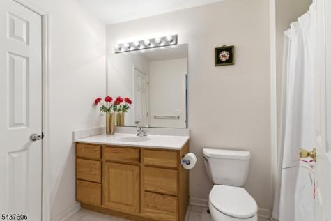 34 Turnberry Lane Hardyston NJ 07419