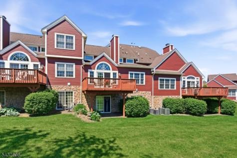 34 Turnberry Lane Hardyston NJ 07419