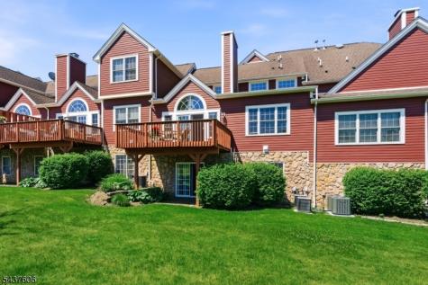 34 Turnberry Lane Hardyston NJ 07419