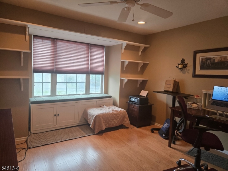 1098 Oakcroft Lane Franklin NJ 08873