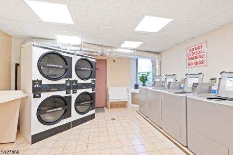 100 E Palisade Avenue Englewood NJ 07631