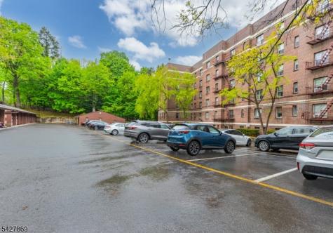 100 E Palisade Avenue Englewood NJ 07631
