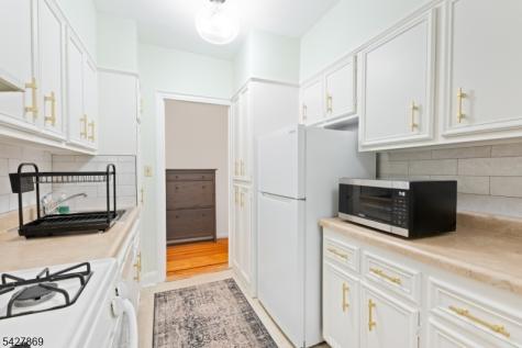 100 E Palisade Avenue Englewood NJ 07631
