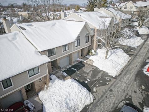 23 Otis Place Verona NJ 07044
