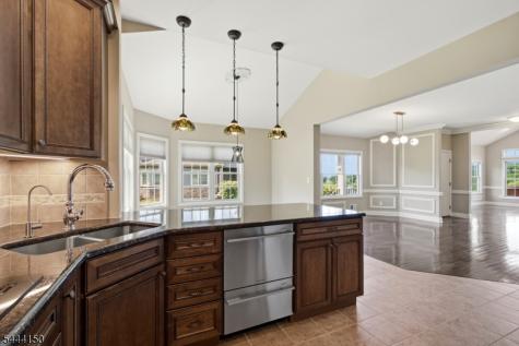 98 Tarrington Road Hardyston NJ 07419