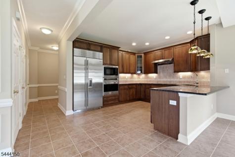 98 Tarrington Road Hardyston NJ 07419