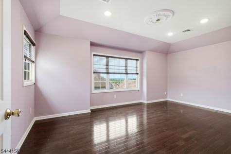 98 Tarrington Road Hardyston NJ 07419