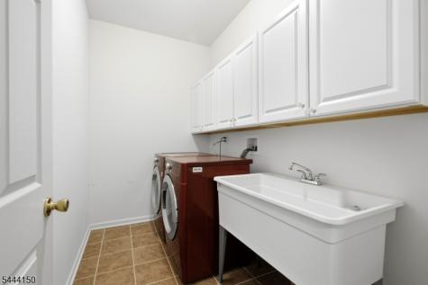 98 Tarrington Road Hardyston NJ 07419