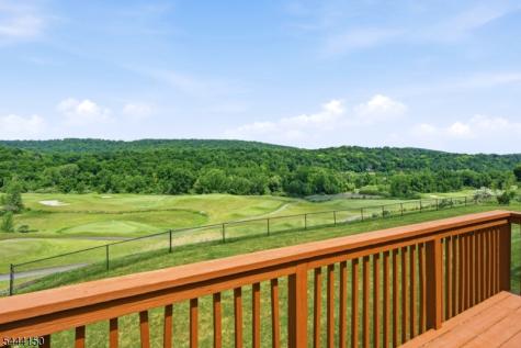 98 Tarrington Road Hardyston NJ 07419
