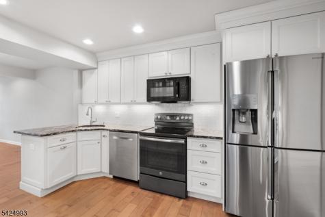 90 Stone Run Road Bedminster NJ 07921