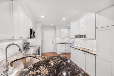 90 Stone Run Road Bedminster NJ 07921