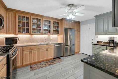 21 Shelley Place Morris NJ 07960