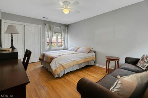 21 Shelley Place Morris NJ 07960