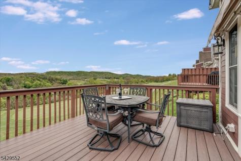 18 Kelburn Court Hardyston NJ 07419