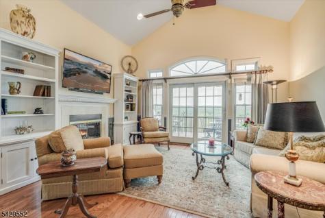 18 Kelburn Court Hardyston NJ 07419