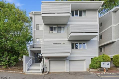 142 Main Avenue Passaic NJ 07055